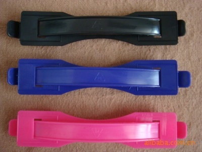 包裝制品配附件-塑膠提手,手提扣,掛鉤,紙箱扣,飛機(jī)孔,叉耳-包裝制品配附件盡在.