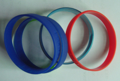 【PVC硅膠手腕帶 手腕帶 pvc軟膠手腕帶 手環(huán)】價(jià)格,廠家,圖片,塑料、樹脂工藝品,東莞市高埗大鑫塑膠制品加工店-